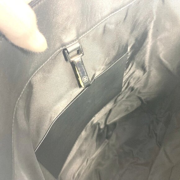 CHANEL CC CC Mark logo Vertical Tote Bag Shoulder Bag Knit / Leather Black - Picture 12 of 16